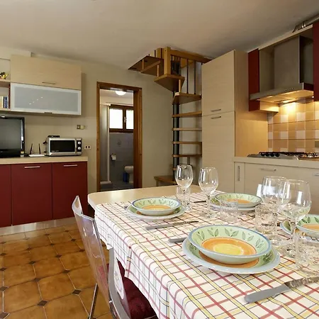 בית נופש Rustico La Vigna קנרו ריביירה