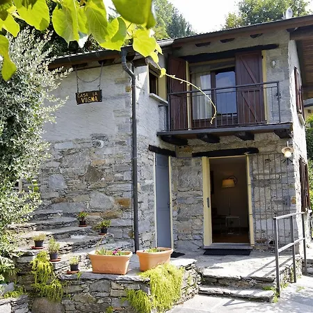 Rustico La Vigna Holiday home Cannero Riviera